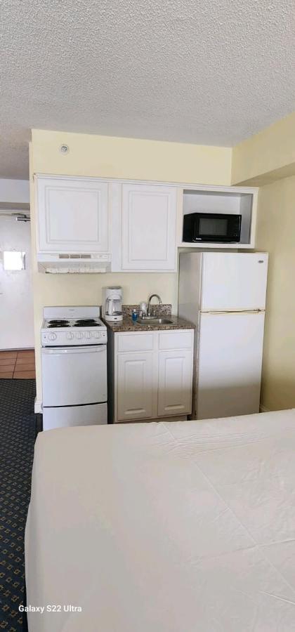 Oceanfront Efficiency T906 Apartment Миртъл Бийч Екстериор снимка